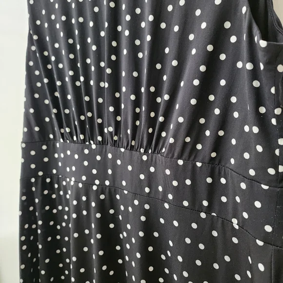 London Times Black & White Polka Dot Midi Dress Stretchy Sz 14 Sleeveless A-line - Picture 4 of 6